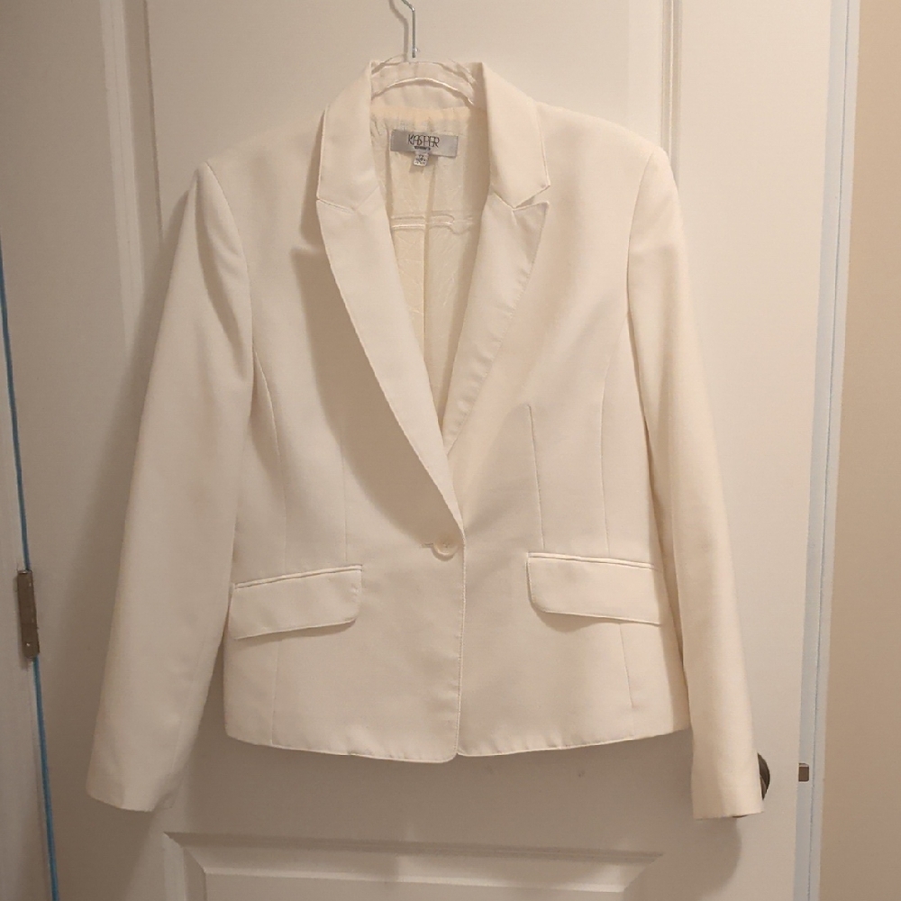 Kasper Ivory Single-Button Tailored Blazer